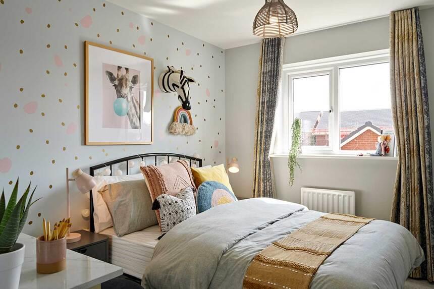 3 Bedroom House To Rent image 6